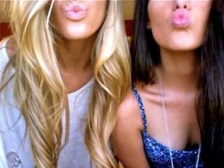 צ'אט וידאו ארוטי crazycats