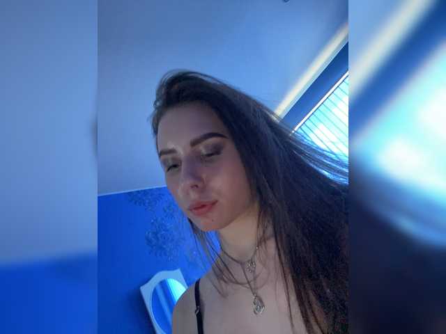 צילומי מסך משודרים CrystaIGirl