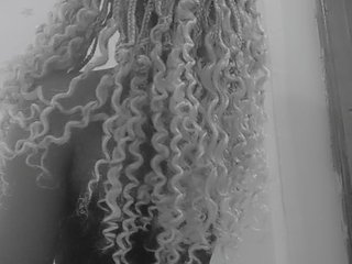 צ'אט וידאו ארוטי Crazyluna1