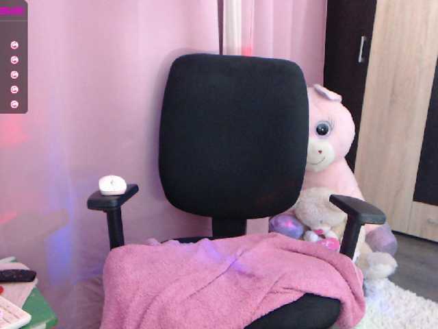 צילומי מסך משודרים MedeeaPink11