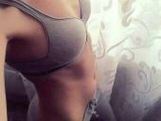 צ'אט וידאו ארוטי crazyuka