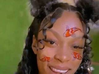 צ'אט וידאו ארוטי Creamcandy