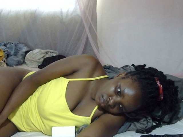 צילומי מסך משודרים Creamykiteey