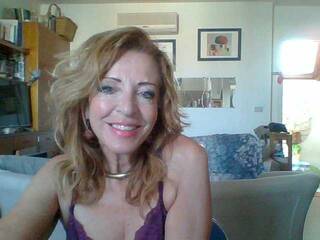 צ'אט וידאו ארוטי Crisalideal