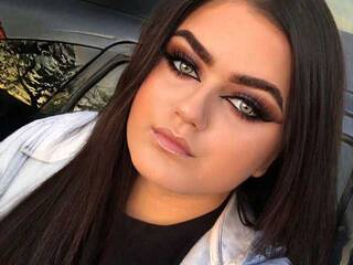 צ'אט וידאו ארוטי Criss2603