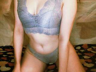 צ'אט וידאו ארוטי Cuddliess