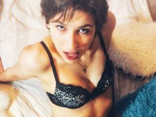 צ'אט וידאו ארוטי CumAddicted