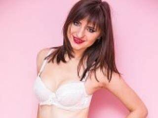 צ'אט וידאו ארוטי cumonme