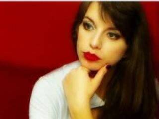 צ'אט וידאו ארוטי cumonmytits