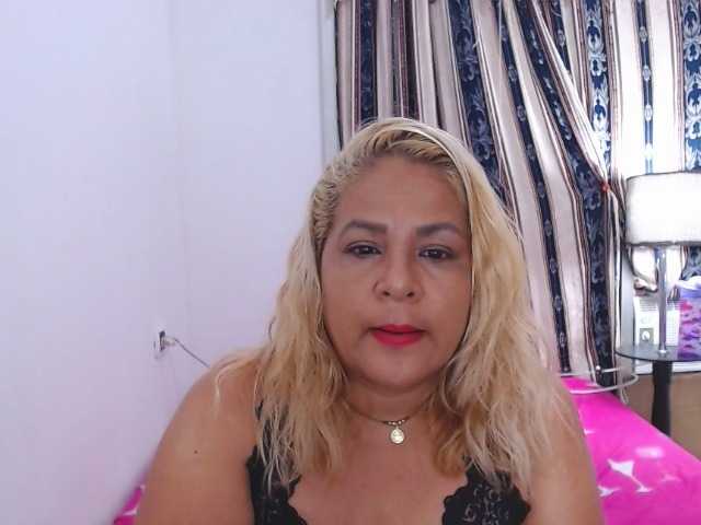 תמונות cumprinces4u help me complete my goal and i give surprise you all token are good for me pvt ios open for good nice show full nice and ***show tits show ass-show pussy -