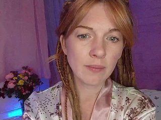 צ'אט וידאו ארוטי Curlyhair65