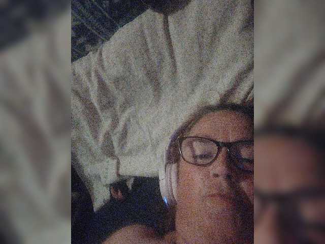 צילומי מסך משודרים CurvyMeg
