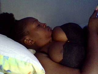 צ'אט וידאו ארוטי Curvysexy