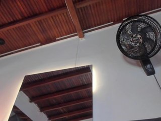 צ'אט וידאו ארוטי cute-doll