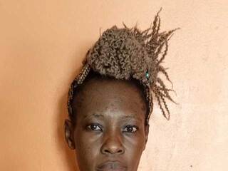 צ'אט וידאו ארוטי cute-janeline