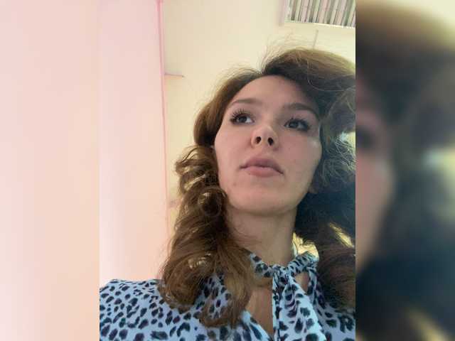 צילומי מסך משודרים EVERGLOW