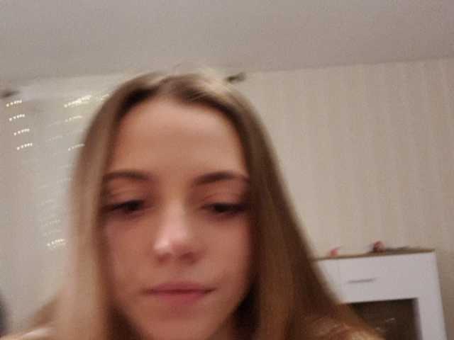 צילומי מסך משודרים cute-model