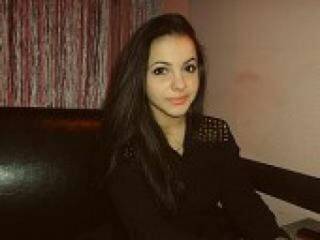 צ'אט וידאו ארוטי cuteirma