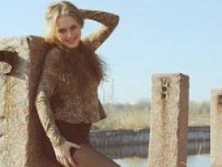 צ'אט וידאו ארוטי cutemanunya