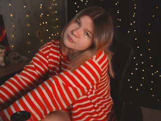 צ'אט וידאו ארוטי cutesoneckaaa