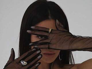 צ'אט וידאו ארוטי CutieAlice