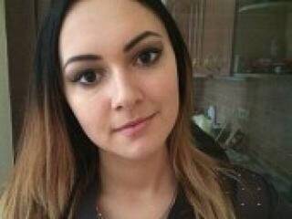 צ'אט וידאו ארוטי cutygirlll