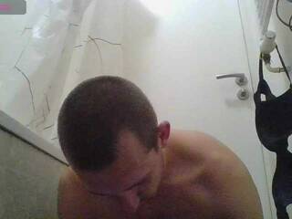 צ'אט וידאו ארוטי czruzz