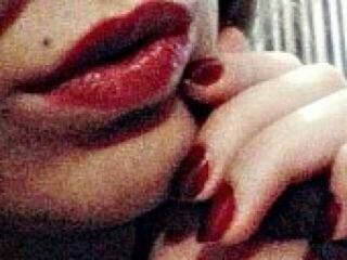 צ'אט וידאו ארוטי daarinaa