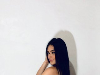צ'אט וידאו ארוטי DakotaMitchell