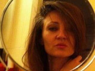 צ'אט וידאו ארוטי danamillen