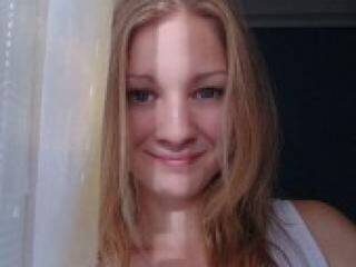 צ'אט וידאו ארוטי daneanna