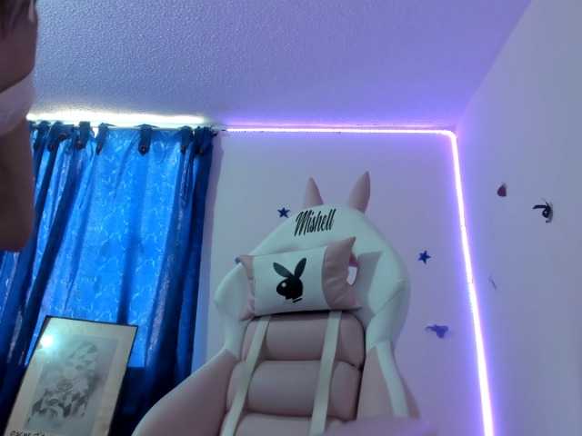 צילומי מסך משודרים daniela-moon