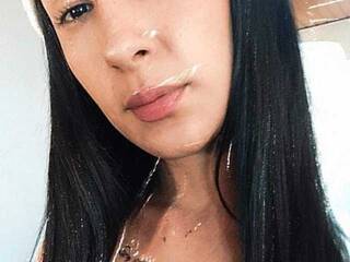 צ'אט וידאו ארוטי DaniGomez7