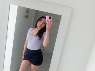 צ'אט וידאו ארוטי DanikaDeep