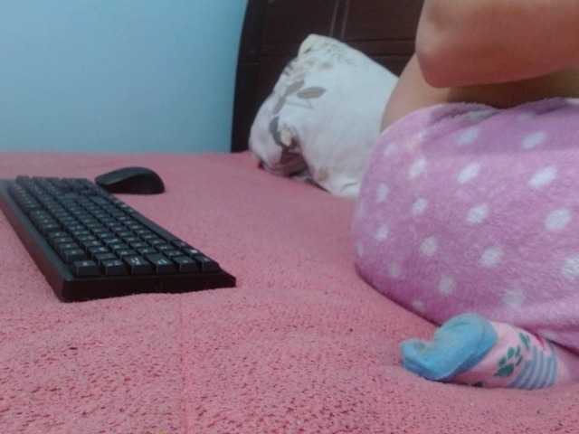 צילומי מסך משודרים daniskaqueens