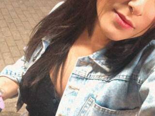 צ'אט וידאו ארוטי dannadann1