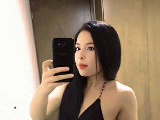 צ'אט וידאו ארוטי DannaMiles