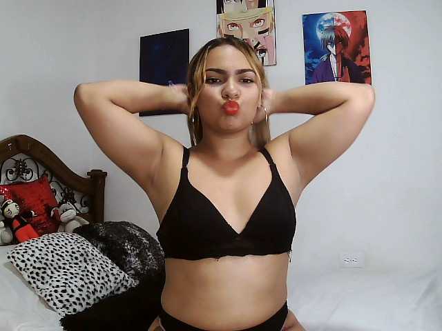 תמונות DannaStyles Show tits #Bigass #young #latina #ass #cum #squirt #Curvy #Ass #New