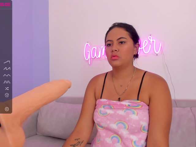 צילומי מסך משודרים dannavelez1