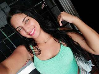 צ'אט וידאו ארוטי DANNAYEAH