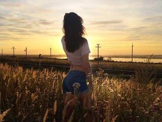 צ'אט וידאו ארוטי DaphneMoss