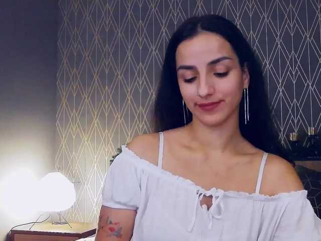 צילומי מסך משודרים DaphneMoss