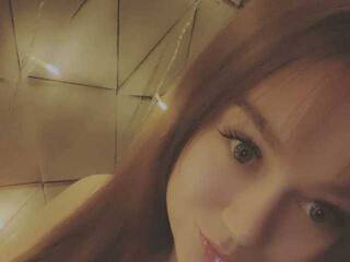 צ'אט וידאו ארוטי Dariarik