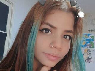 צ'אט וידאו ארוטי DarkLie