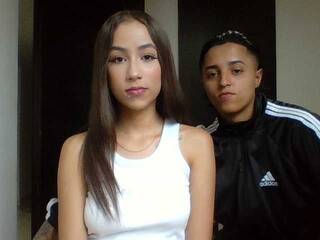 צ'אט וידאו ארוטי darks-angelx