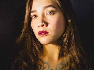 צ'אט וידאו ארוטי Darkykitty