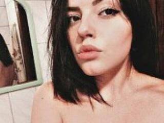 צ'אט וידאו ארוטי dasha956