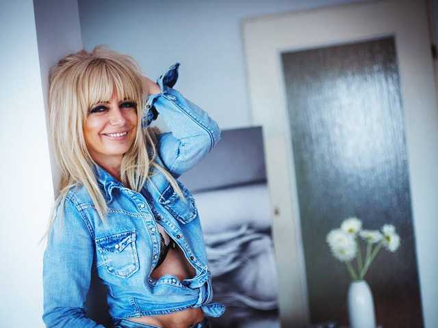 תמונה של הפרופיל DayanaQueen