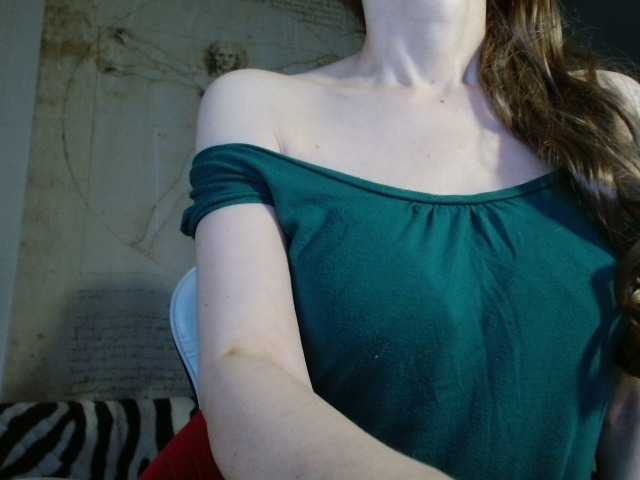 צילומי מסך משודרים DeesseDivine