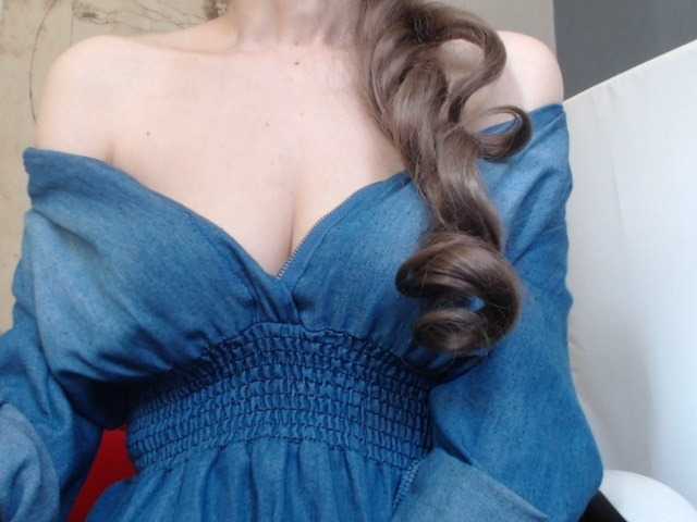 צילומי מסך משודרים DeesseDivine